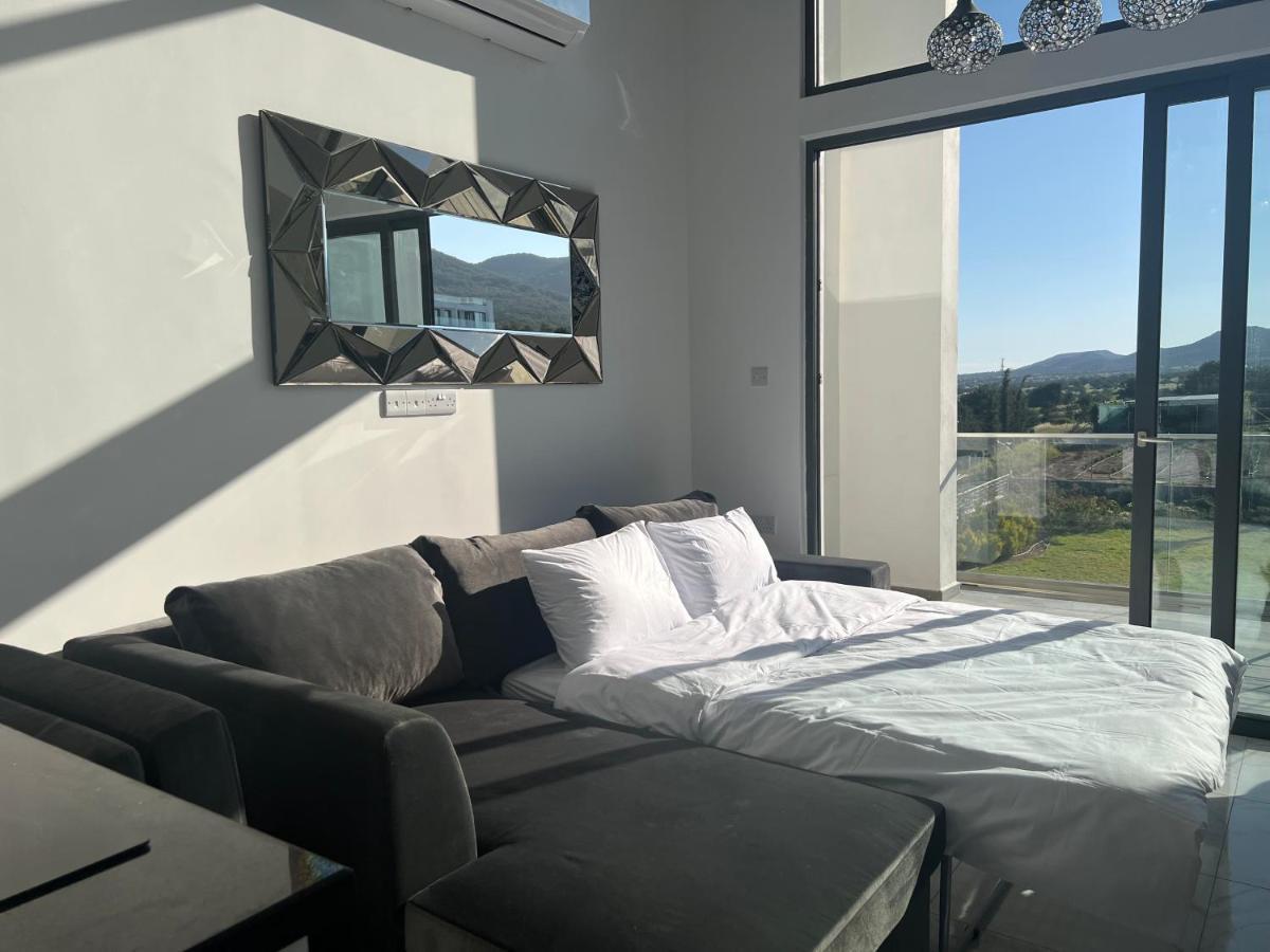 Hermes Penthouse Akanthou Екстер'єр фото